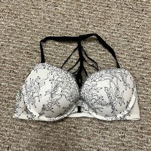 Victoria’s Secret Very Sexy Push Up Bra